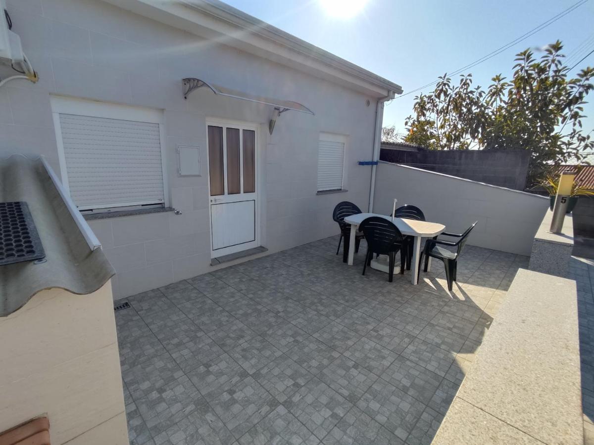Casa De Ferias E Fins De Semana, 5 Villa Еспосенде Екстериор снимка